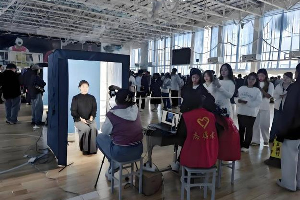 色婷婷精品视频在线观看 传递知识或带来审美享受海报